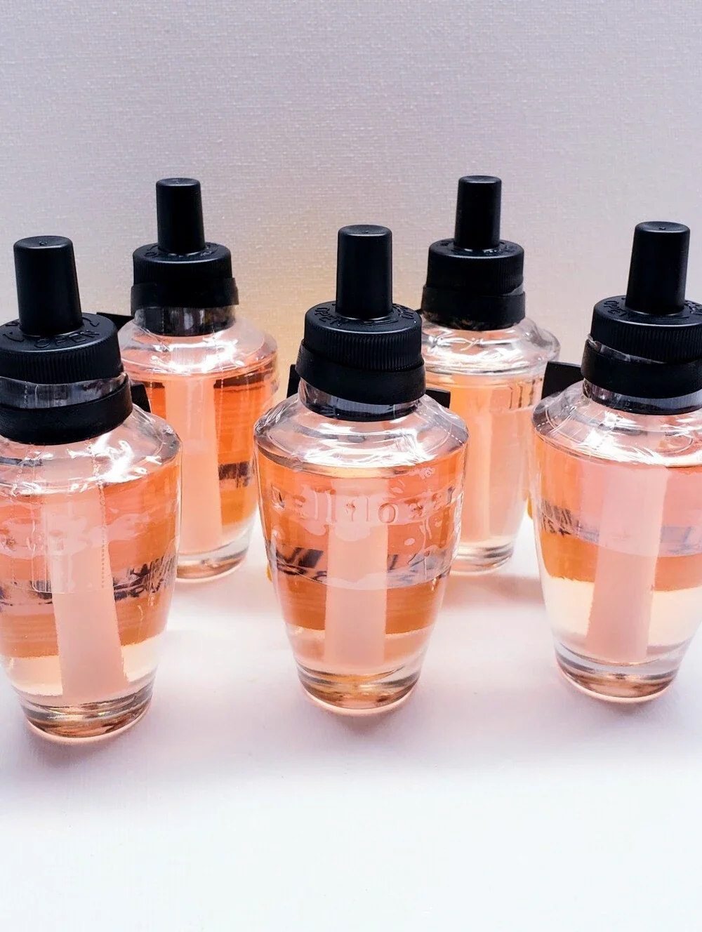 Bath & Body Works SPARKLING SUMMER Wallflowers Home Fragrance Refill (5 pcs) - Picture 2 of 5